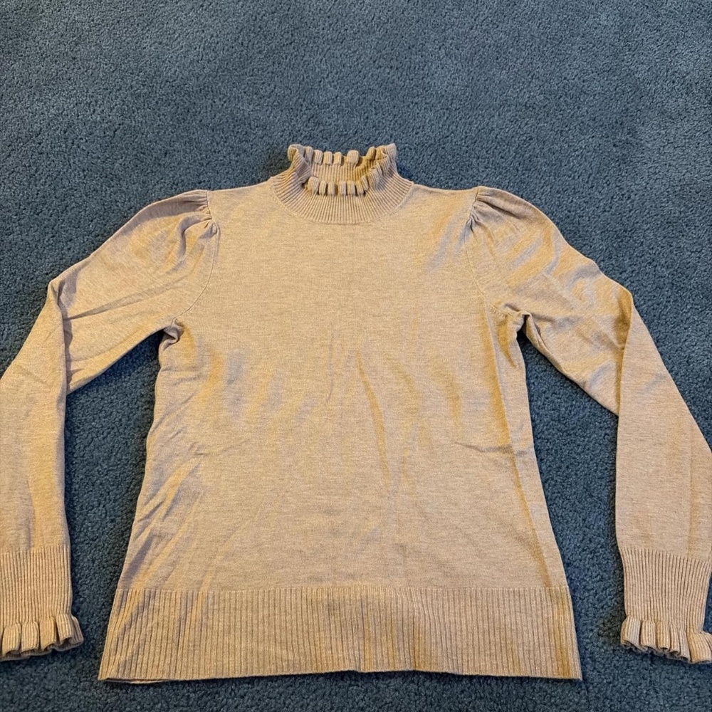 CeCe Women's Tan Jumper